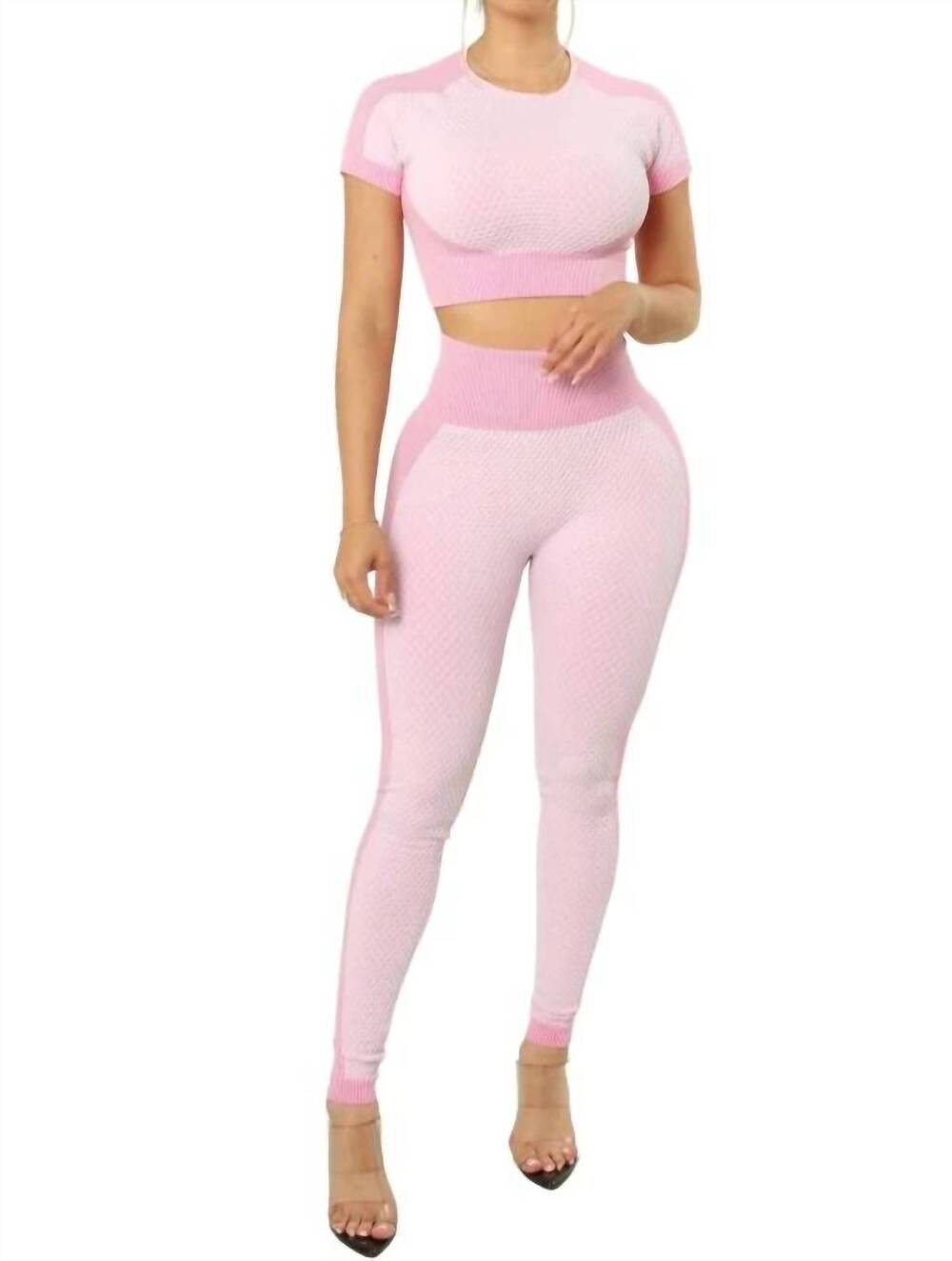 NEW NEW MIX embossed active set in baby pink